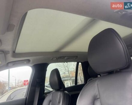 Белый Вольво ХС90, объемом двигателя 1.97 л и пробегом 65 тыс. км за 69000 $, фото 9 на Automoto.ua