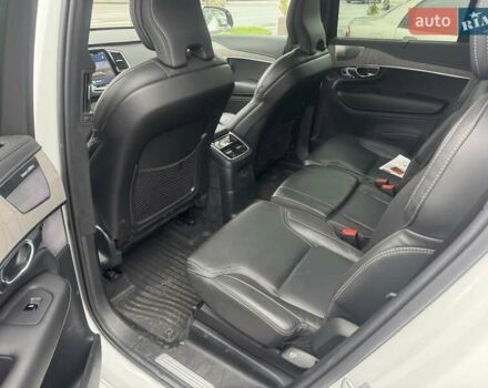 Белый Вольво ХС90, объемом двигателя 1.97 л и пробегом 65 тыс. км за 69000 $, фото 10 на Automoto.ua