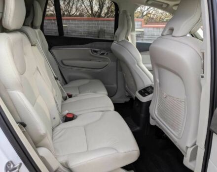 Білий Вольво ХС90, об'ємом двигуна 2 л та пробігом 27 тис. км за 19000 $, фото 10 на Automoto.ua