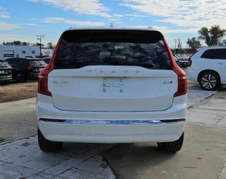 Білий Вольво ХС90, об'ємом двигуна 2 л та пробігом 17 тис. км за 16500 $, фото 4 на Automoto.ua