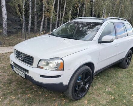 Белый Вольво ХС90, объемом двигателя 2.4 л и пробегом 265 тыс. км за 2315 $, фото 1 на Automoto.ua