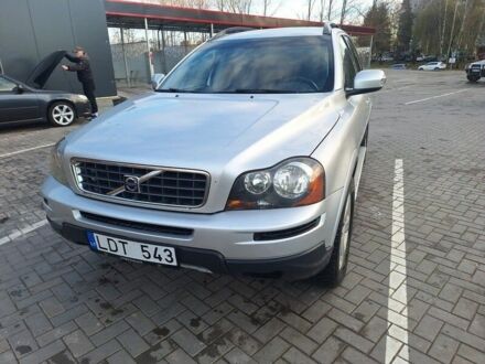 Белый Вольво ХС90, объемом двигателя 0 л и пробегом 351 тыс. км за 4000 $, фото 1 на Automoto.ua