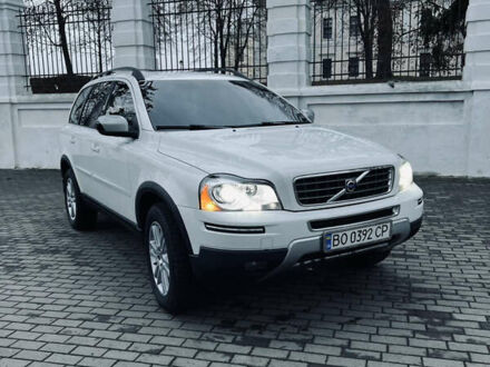 Белый Вольво ХС90, объемом двигателя 3.19 л и пробегом 253 тыс. км за 11000 $, фото 1 на Automoto.ua