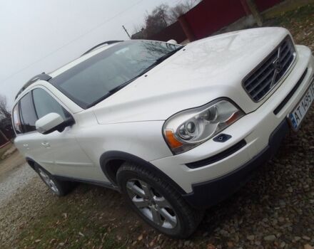 Белый Вольво ХС90, объемом двигателя 3.2 л и пробегом 267 тыс. км за 14493 $, фото 1 на Automoto.ua