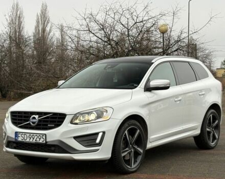 Белый Вольво ХС90, объемом двигателя 2.4 л и пробегом 230 тыс. км за 4400 $, фото 1 на Automoto.ua