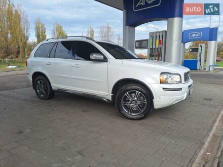 Белый Вольво ХС90, объемом двигателя 2.4 л и пробегом 139 тыс. км за 18500 $, фото 1 на Automoto.ua