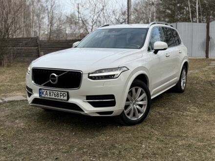 Белый Вольво ХС90, объемом двигателя 2 л и пробегом 256 тыс. км за 26300 $, фото 1 на Automoto.ua
