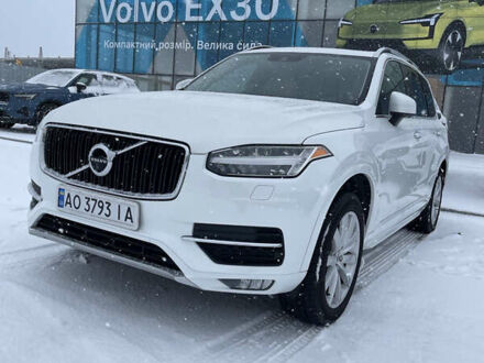 Белый Вольво ХС90, объемом двигателя 1.97 л и пробегом 270 тыс. км за 28500 $, фото 1 на Automoto.ua