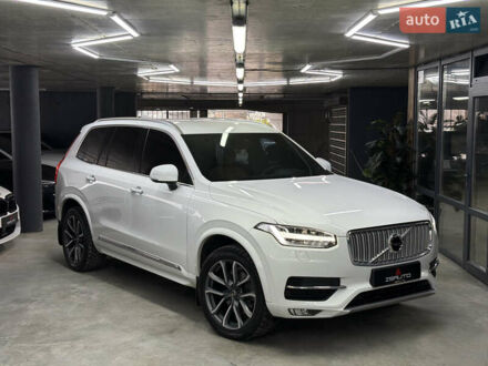 Белый Вольво ХС90, объемом двигателя 1.97 л и пробегом 108 тыс. км за 35900 $, фото 1 на Automoto.ua