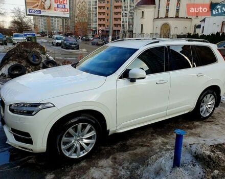 Белый Вольво ХС90, объемом двигателя 1.97 л и пробегом 92 тыс. км за 35000 $, фото 1 на Automoto.ua