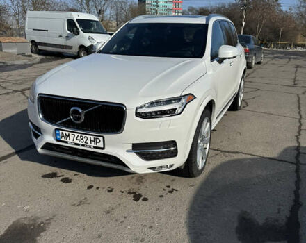 Белый Вольво ХС90, объемом двигателя 1.97 л и пробегом 217 тыс. км за 35600 $, фото 1 на Automoto.ua