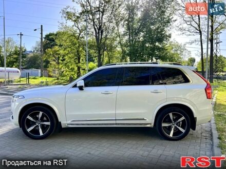 Вольво ХС90 2018 в Днепре (Днепропетровске) на Automoto.ua Белый Вольво ХС90, объемом двигателя 2 л и пробегом 90 тыс. км за 37000 $, фото 1 на Automoto.ua