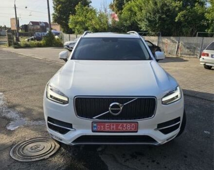 Белый Вольво ХС90, объемом двигателя 0 л и пробегом 109 тыс. км за 33000 $, фото 1 на Automoto.ua