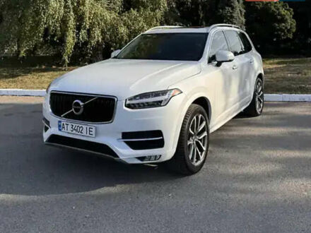 Белый Вольво ХС90, объемом двигателя 1.97 л и пробегом 140 тыс. км за 36900 $, фото 1 на Automoto.ua