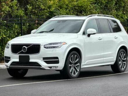 Белый Вольво ХС90, объемом двигателя 2 л и пробегом 32 тыс. км за 20100 $, фото 1 на Automoto.ua