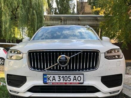 Белый Вольво ХС90, объемом двигателя 1.97 л и пробегом 208 тыс. км за 38000 $, фото 1 на Automoto.ua