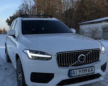 Белый Вольво ХС90, объемом двигателя 1.97 л и пробегом 97 тыс. км за 43000 $, фото 1 на Automoto.ua