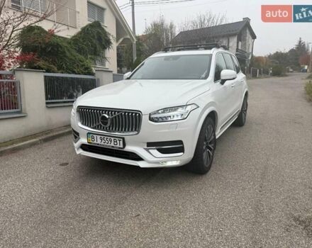 Белый Вольво ХС90, объемом двигателя 1.97 л и пробегом 84 тыс. км за 49000 $, фото 1 на Automoto.ua