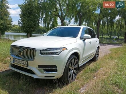 Білий Вольво ХС90, об'ємом двигуна 1.97 л та пробігом 129 тис. км за 50000 $, фото 1 на Automoto.ua
