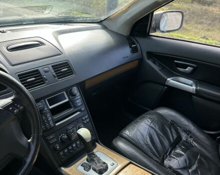 Бежевий Вольво ХС90, об'ємом двигуна 2.4 л та пробігом 351 тис. км за 5400 $, фото 9 на Automoto.ua