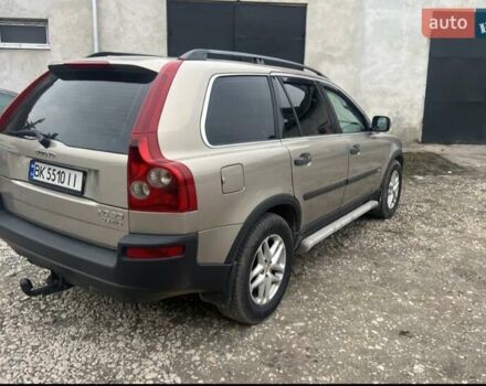 Бежевый Вольво ХС90, объемом двигателя 2.4 л и пробегом 400 тыс. км за 9200 $, фото 4 на Automoto.ua