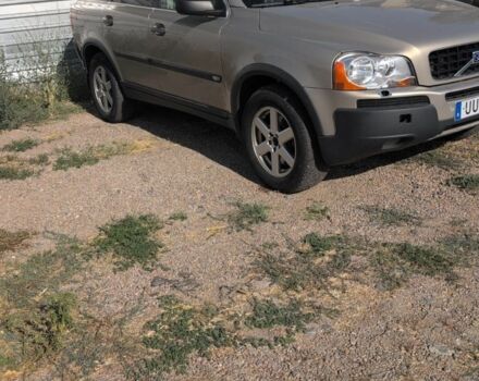 Бежевый Вольво ХС90, объемом двигателя 2.4 л и пробегом 475 тыс. км за 4731 $, фото 1 на Automoto.ua