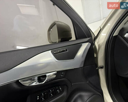 Вольво ХС90 2015 у Трускавце на Automoto.ua Бежевий Вольво ХС90, об'ємом двигуна 2 л та пробігом 136 тис. км за 21999 $, фото 54 на Automoto.ua