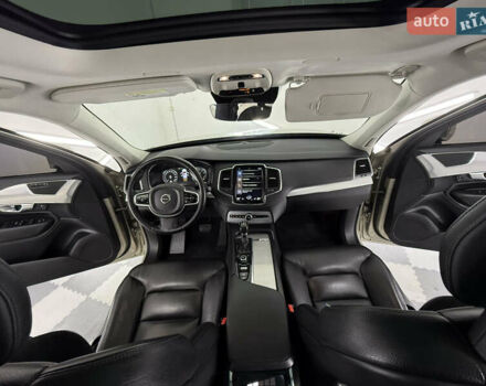 Вольво ХС90 2015 у Трускавце на Automoto.ua Бежевий Вольво ХС90, об'ємом двигуна 2 л та пробігом 136 тис. км за 21999 $, фото 48 на Automoto.ua