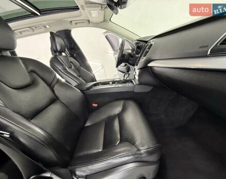 Вольво ХС90 2015 у Трускавце на Automoto.ua Бежевий Вольво ХС90, об'ємом двигуна 2 л та пробігом 136 тис. км за 21999 $, фото 23 на Automoto.ua