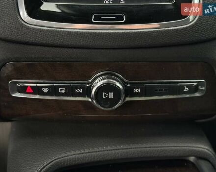 Бежевый Вольво ХС90, объемом двигателя 1.97 л и пробегом 340 тыс. км за 16900 $, фото 67 на Automoto.ua