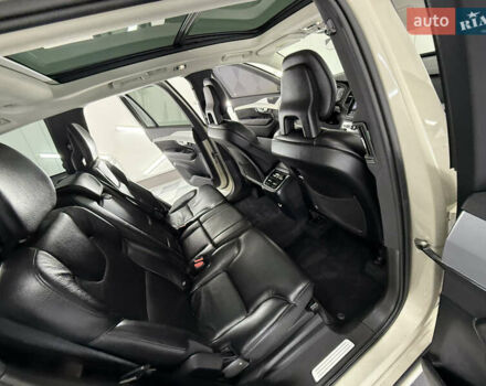 Вольво ХС90 2015 у Трускавце на Automoto.ua Бежевий Вольво ХС90, об'ємом двигуна 2 л та пробігом 136 тис. км за 21999 $, фото 31 на Automoto.ua