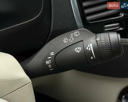 Бежевий Вольво ХС90, об'ємом двигуна 1.97 л та пробігом 142 тис. км за 26900 $, фото 29 на Automoto.ua