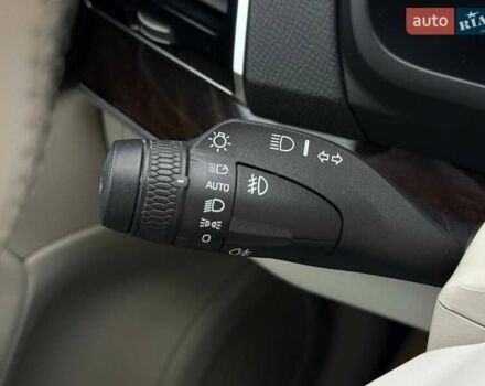 Бежевий Вольво ХС90, об'ємом двигуна 1.97 л та пробігом 142 тис. км за 26900 $, фото 28 на Automoto.ua