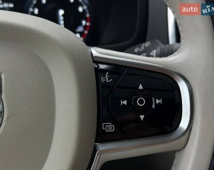 Бежевий Вольво ХС90, об'ємом двигуна 1.97 л та пробігом 142 тис. км за 26900 $, фото 26 на Automoto.ua