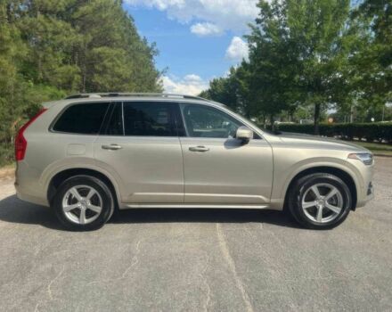 Бежевий Вольво ХС90, об'ємом двигуна 2 л та пробігом 40 тис. км за 7500 $, фото 4 на Automoto.ua