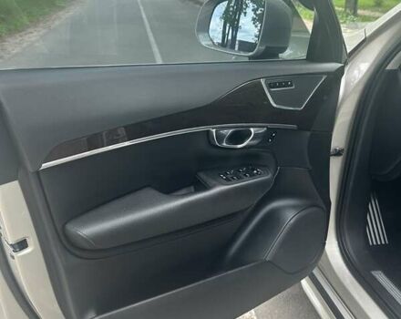 Бежевый Вольво ХС90, объемом двигателя 1.97 л и пробегом 155 тыс. км за 34000 $, фото 11 на Automoto.ua