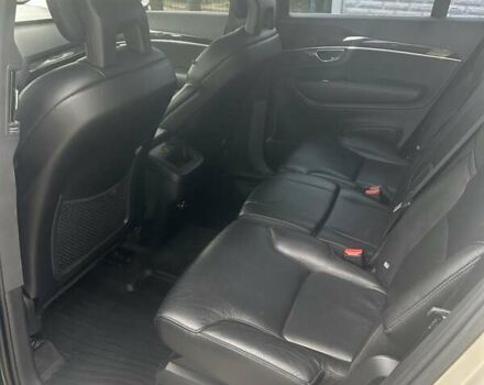 Бежевый Вольво ХС90, объемом двигателя 1.97 л и пробегом 155 тыс. км за 34000 $, фото 17 на Automoto.ua