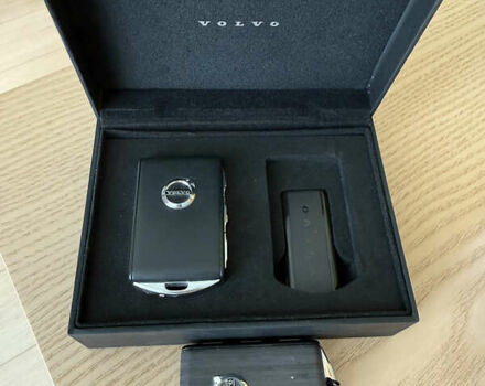 Бежевий Вольво ХС90, об'ємом двигуна 1.97 л та пробігом 86 тис. км за 38900 $, фото 35 на Automoto.ua