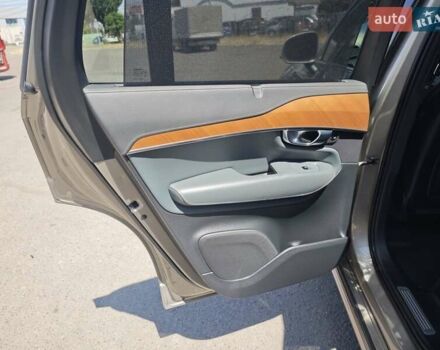 Бежевый Вольво ХС90, объемом двигателя 1.97 л и пробегом 162 тыс. км за 29999 $, фото 60 на Automoto.ua