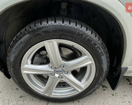 Бежевий Вольво ХС90, об'ємом двигуна 1.97 л та пробігом 86 тис. км за 38900 $, фото 10 на Automoto.ua