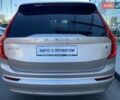 Вольво ХС90 2022 в Киеве на Automoto.ua Бежевый Вольво ХС90, объемом двигателя 1.97 л и пробегом 75 тыс. км за 47736 $, фото 5 на Automoto.ua