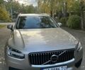 Вольво ХС90 2022 в Киеве на Automoto.ua Бежевый Вольво ХС90, объемом двигателя 1.97 л и пробегом 37 тыс. км за 51500 $, фото 4 на Automoto.ua