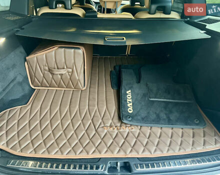 Бежевый Вольво ХС90, объемом двигателя 1.97 л и пробегом 114 тыс. км за 51500 $, фото 81 на Automoto.ua