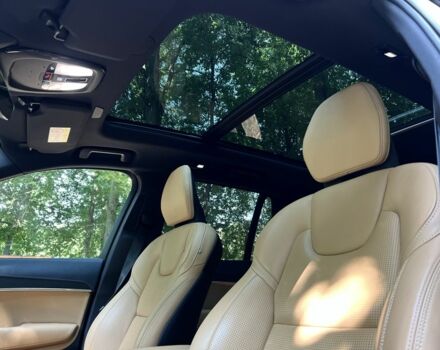 Бежевий Вольво ХС90, об'ємом двигуна 2 л та пробігом 42 тис. км за 55900 $, фото 8 на Automoto.ua