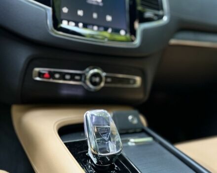 Бежевий Вольво ХС90, об'ємом двигуна 2 л та пробігом 42 тис. км за 55900 $, фото 9 на Automoto.ua