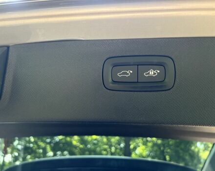 Бежевий Вольво ХС90, об'ємом двигуна 2 л та пробігом 42 тис. км за 55900 $, фото 12 на Automoto.ua