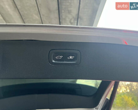 Бежевый Вольво ХС90, объемом двигателя 1.97 л и пробегом 114 тыс. км за 51500 $, фото 77 на Automoto.ua