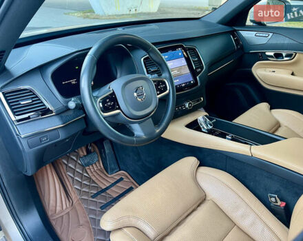 Бежевый Вольво ХС90, объемом двигателя 1.97 л и пробегом 114 тыс. км за 51500 $, фото 31 на Automoto.ua