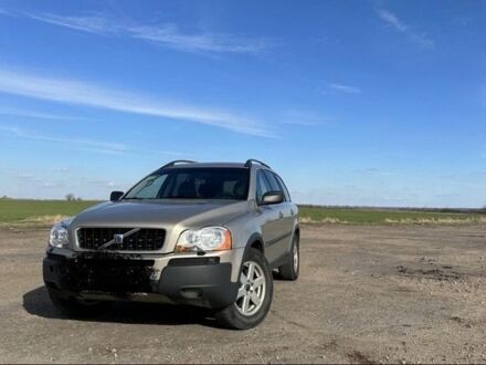 Бежевый Вольво ХС90, объемом двигателя 2.4 л и пробегом 475 тыс. км за 4731 $, фото 1 на Automoto.ua