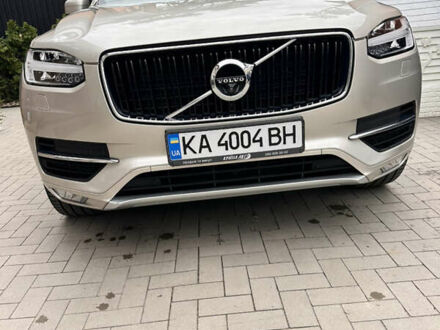 Бежевый Вольво ХС90, объемом двигателя 1.97 л и пробегом 111 тыс. км за 41000 $, фото 1 на Automoto.ua